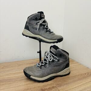 Columbia Newton Ridge Plus Gray Hiking Boot Women’s Size 8.5